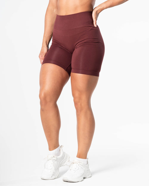 Prime Scrunch Shorts - Burgundy